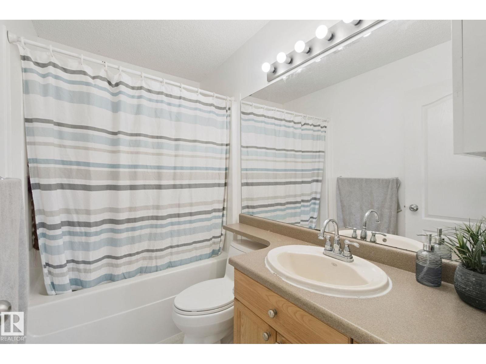 15730 141 ST NW - 25