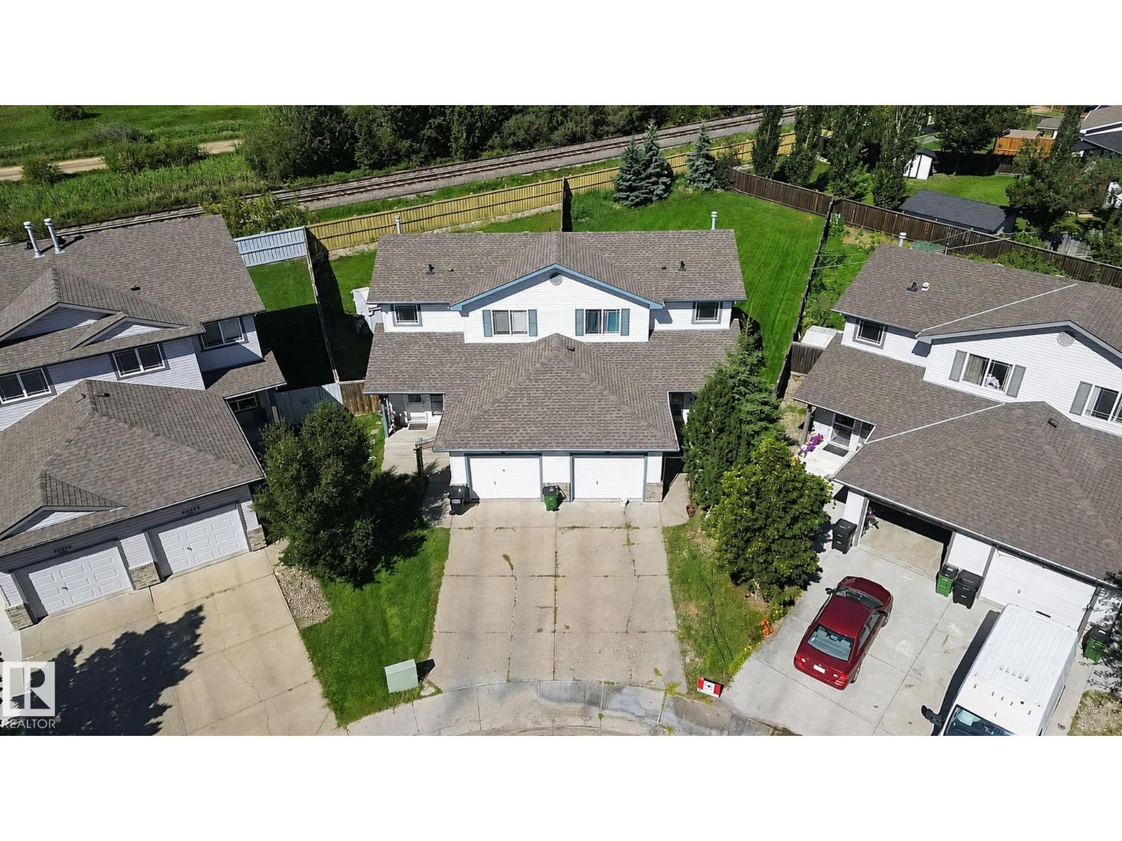 15730 141 ST NW - 45