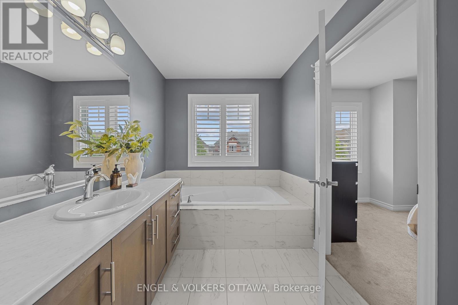 825 LOOSESTRIFE WAY - Image 22