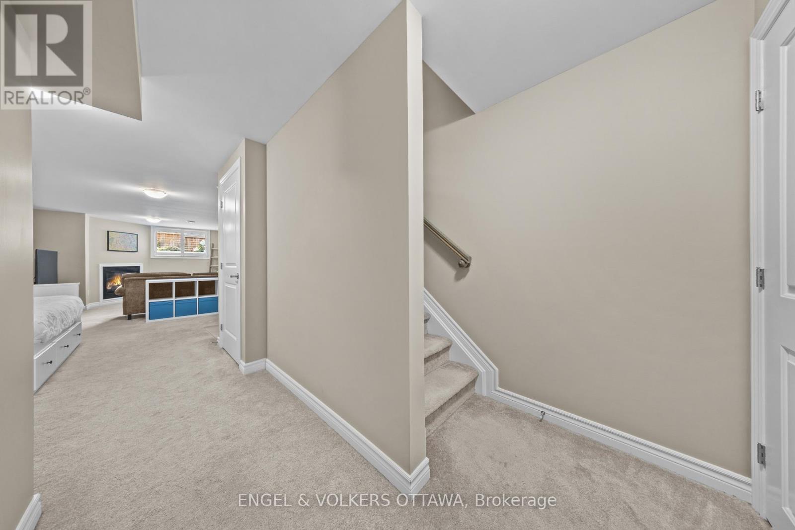 825 LOOSESTRIFE WAY - Image 31