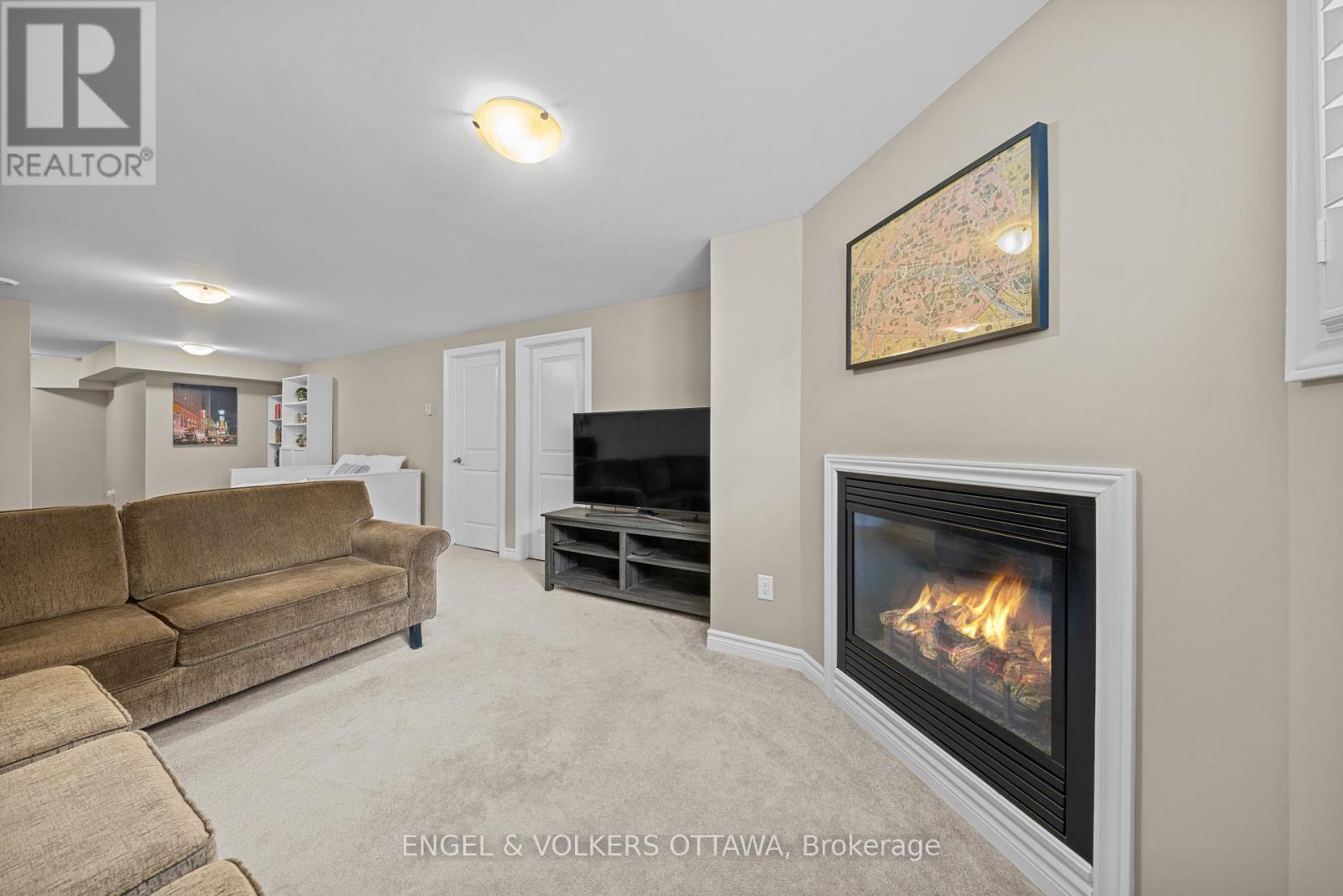 825 LOOSESTRIFE WAY - Image 36