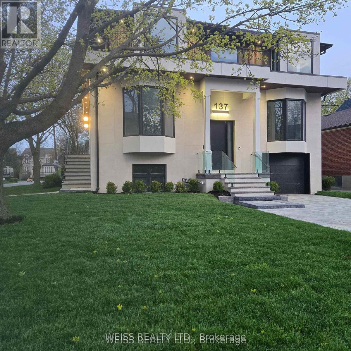 137 BANNOCKBURN AVENUE