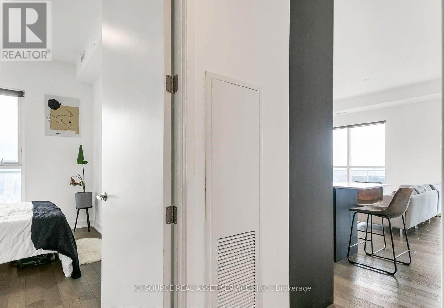 #4005 15 LOWER JARVIS STREET - 3