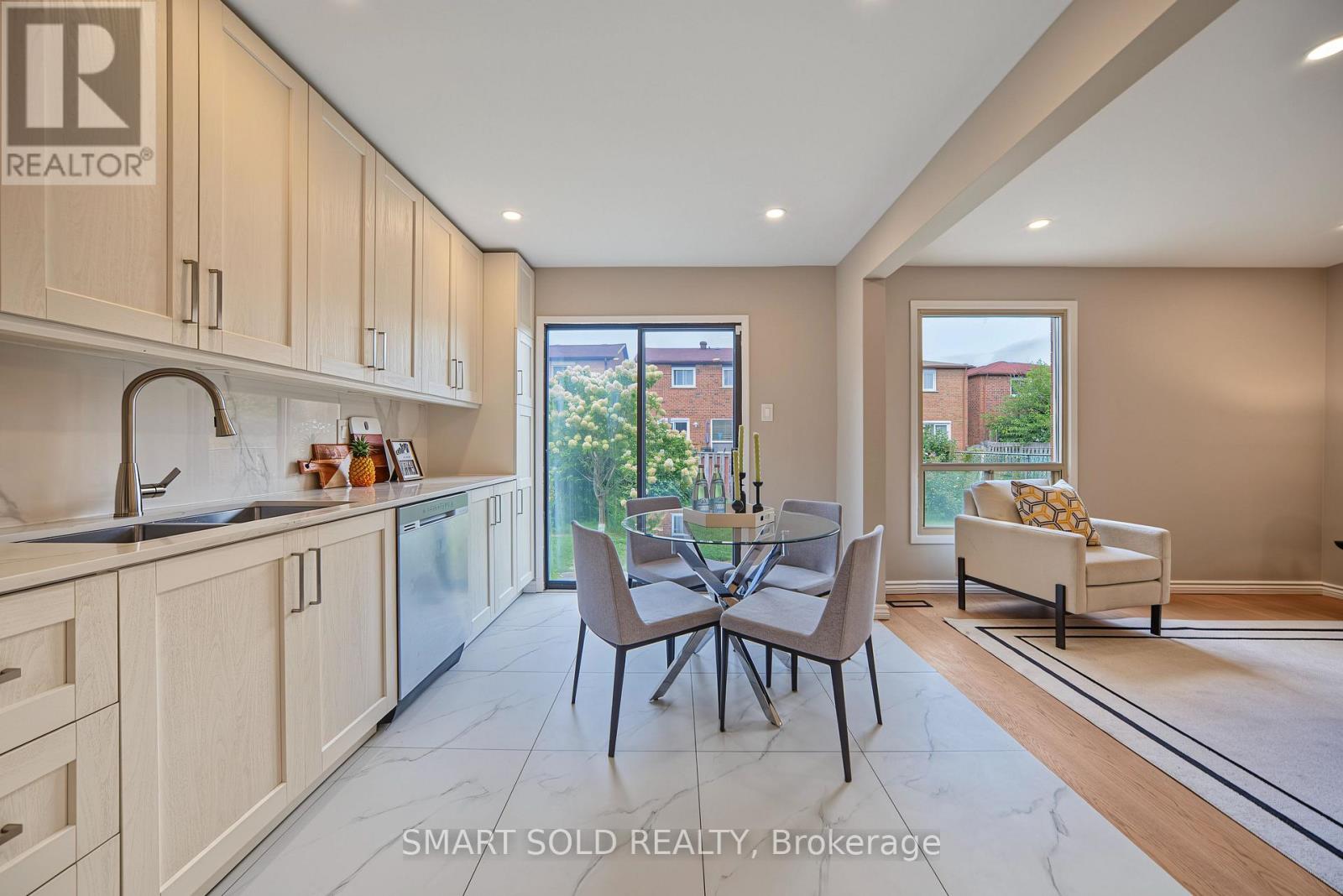 44 KENLEY CRESCENT - Image 12