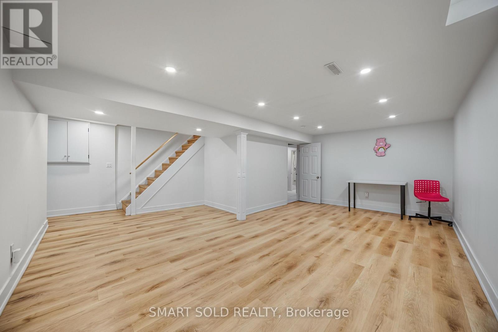 44 KENLEY CRESCENT - Image 28