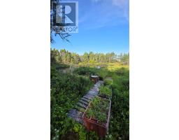 102 Rink Road thumbnail 11