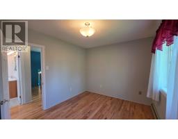 102 Rink Road thumbnail 36