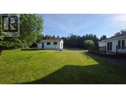 102 Rink Road thumbnail 5