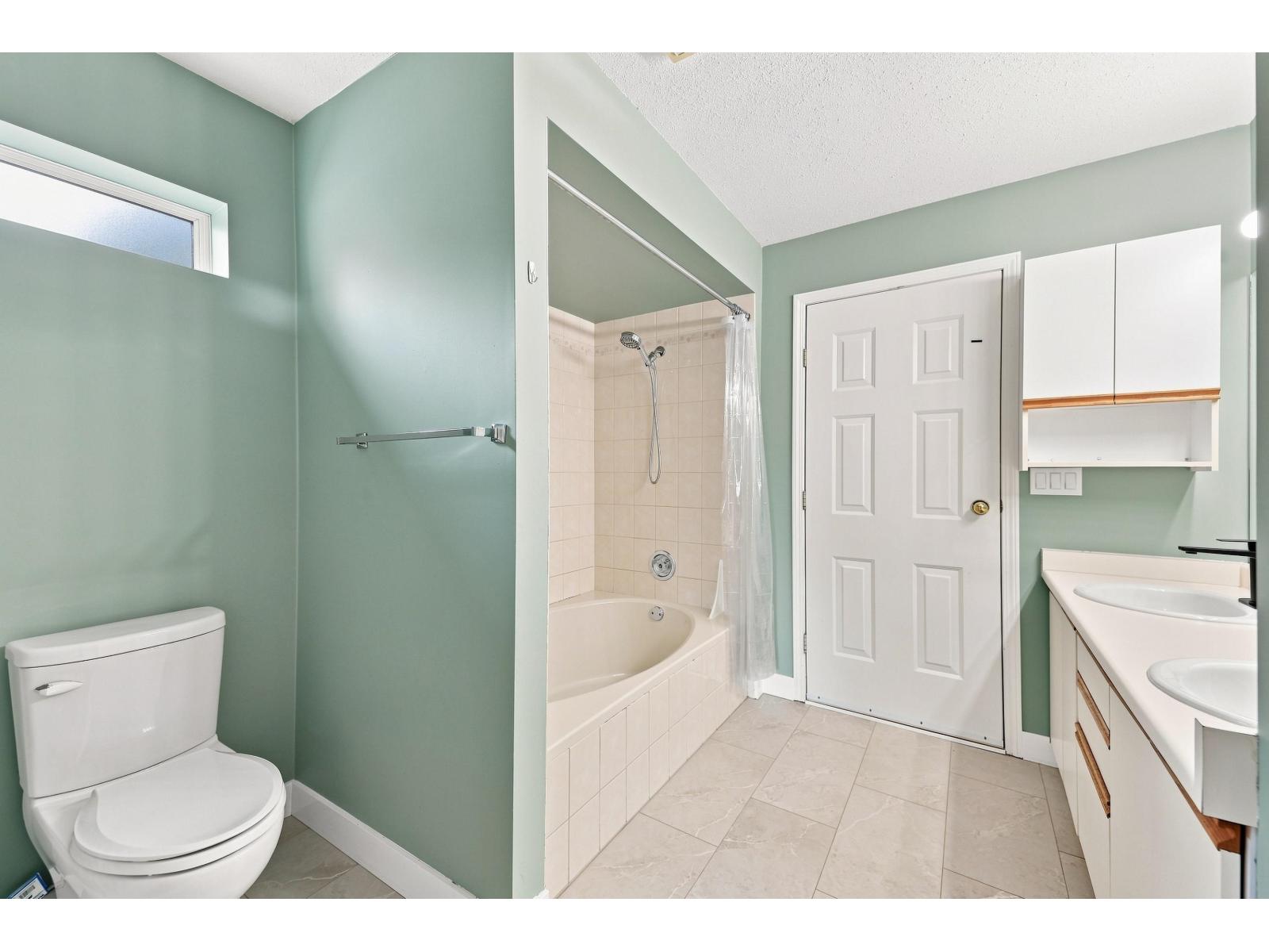 4855 200A STREET, Langley