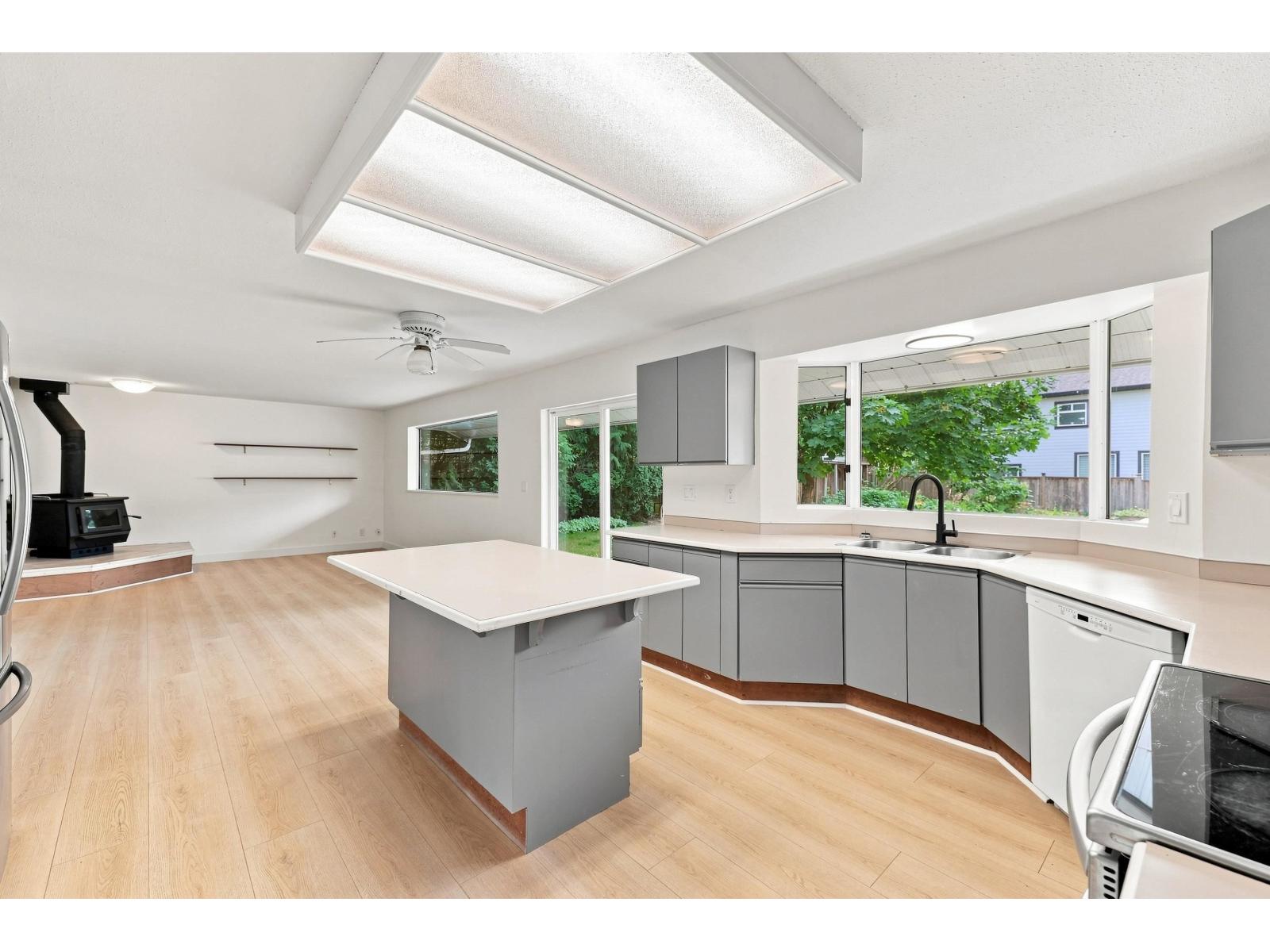 4855 200A STREET, Langley