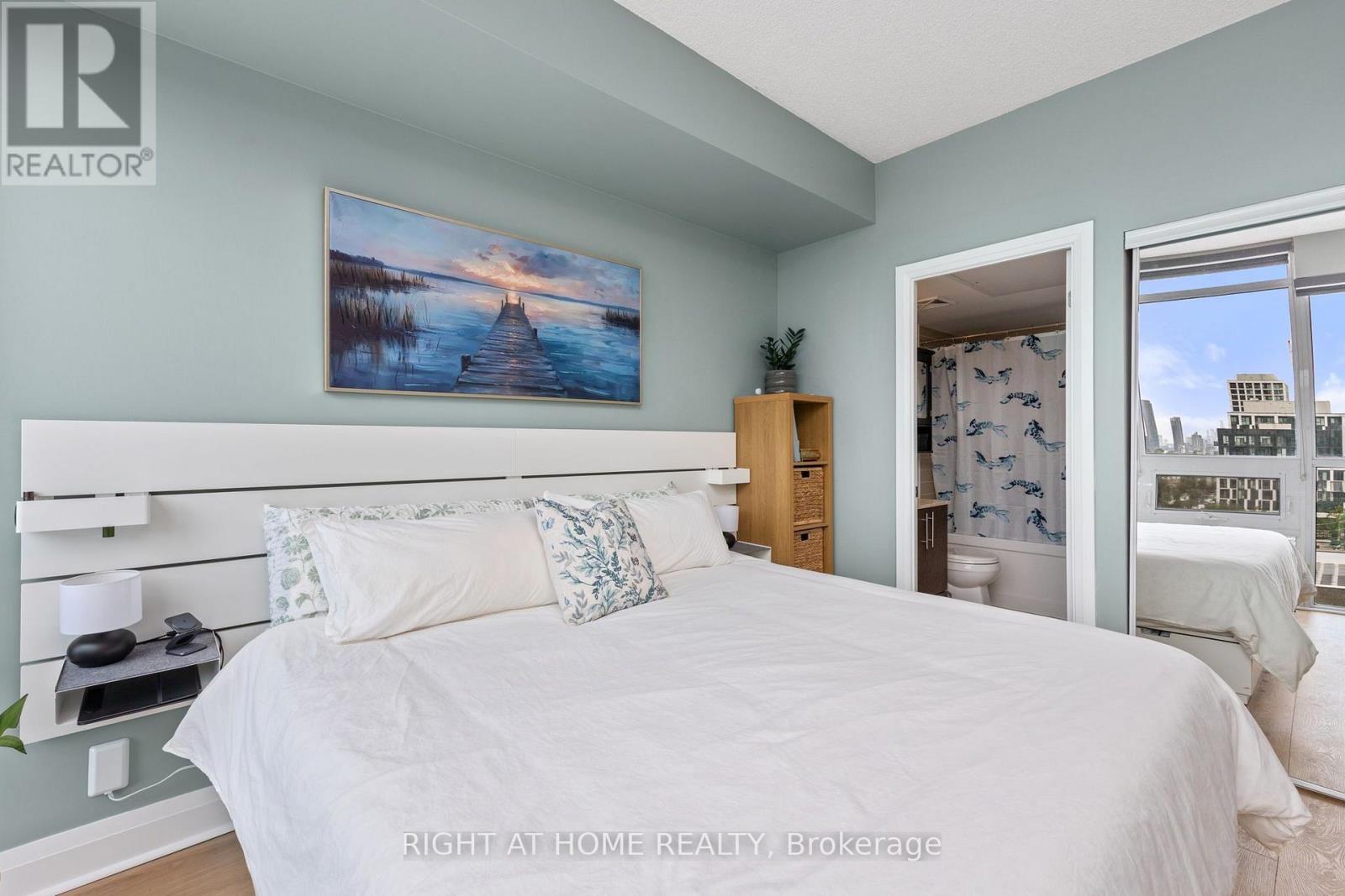 #815 1185 THE QUEENSWAY - Image 19