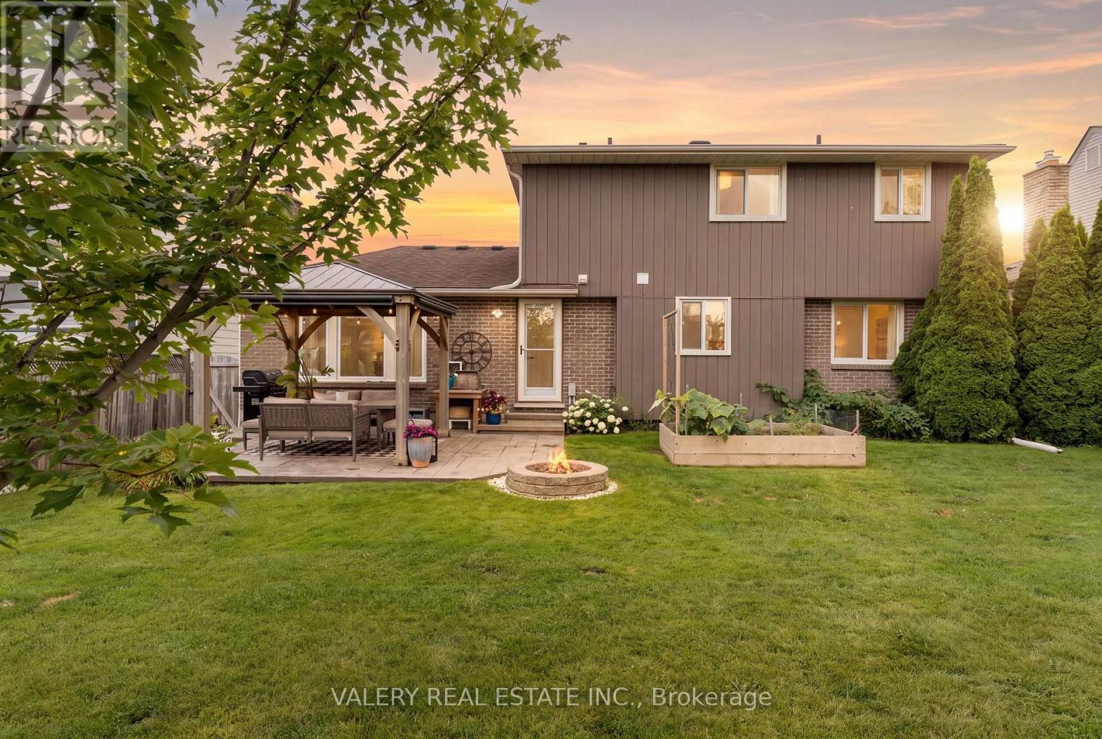 46 BLACKWELL DRIVE - 20