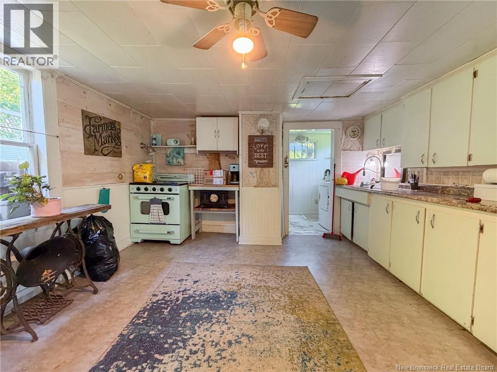 176 Main Street - 10