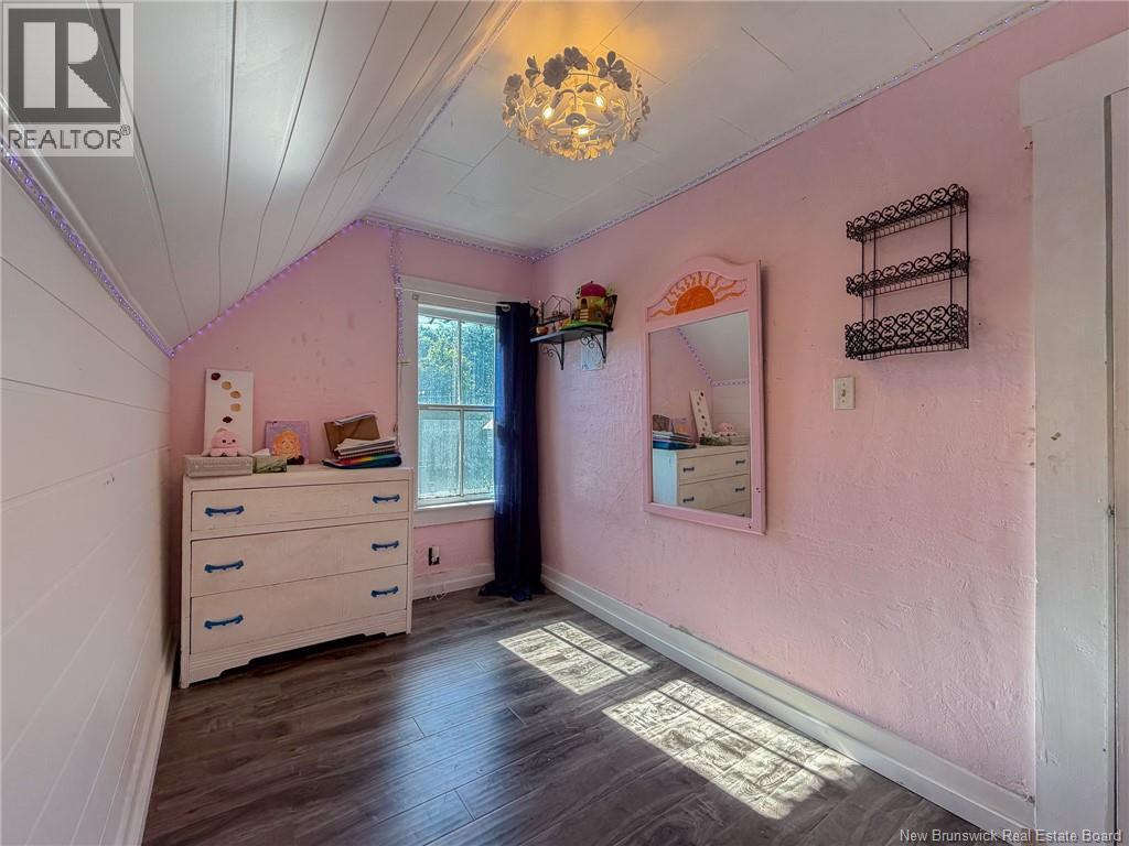 176 Main Street - 25