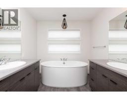 889 Atlantic Cove W, Lethbridge, AB T1J5M4 Photo 29