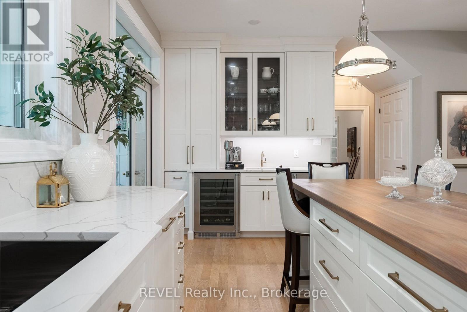 34 LORIMER STREET - 15