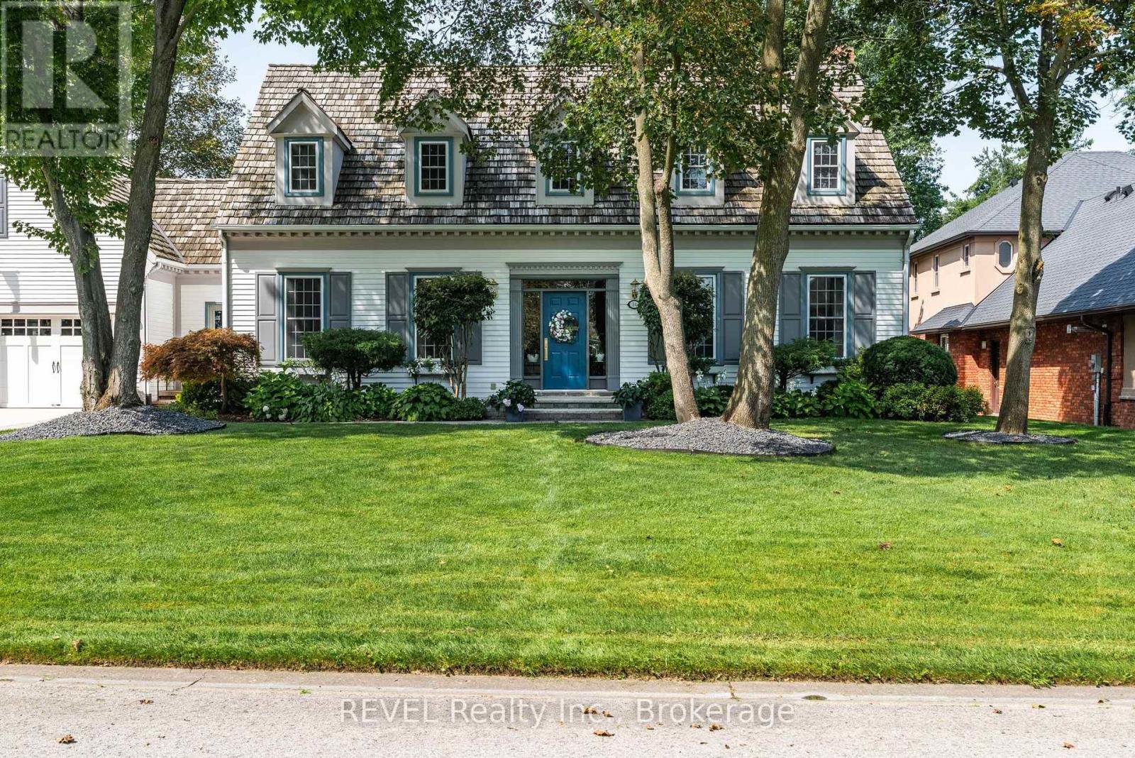 34 LORIMER STREET - 2