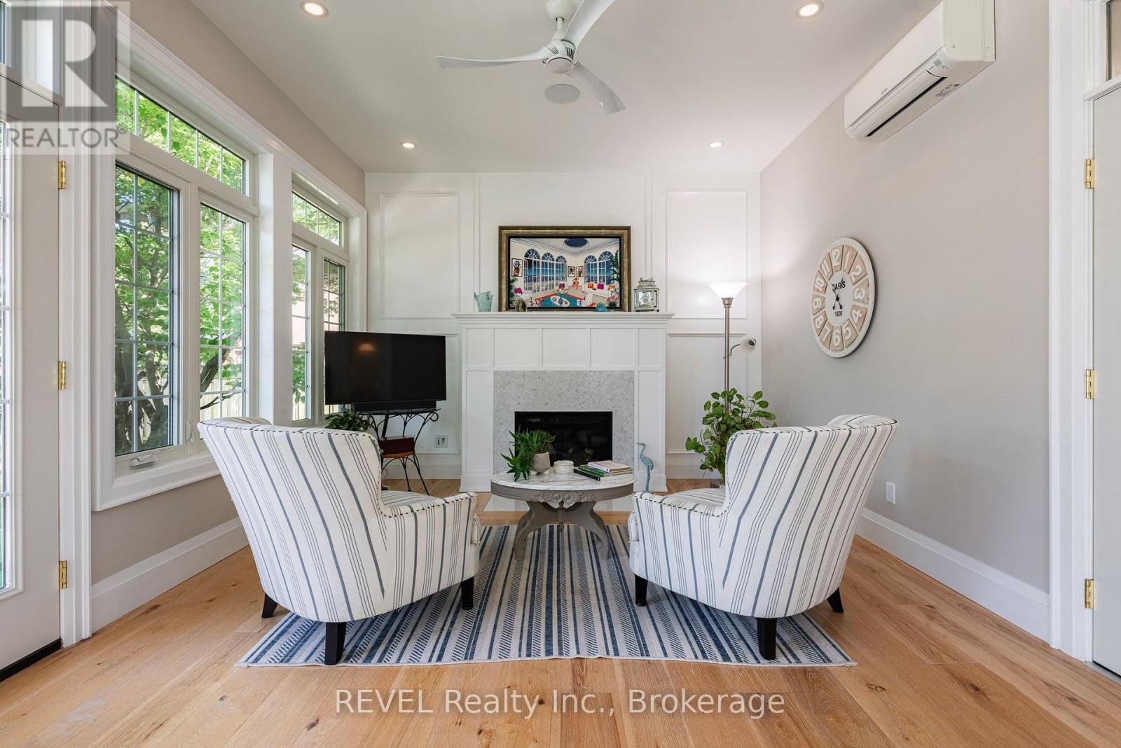 34 LORIMER STREET - 20