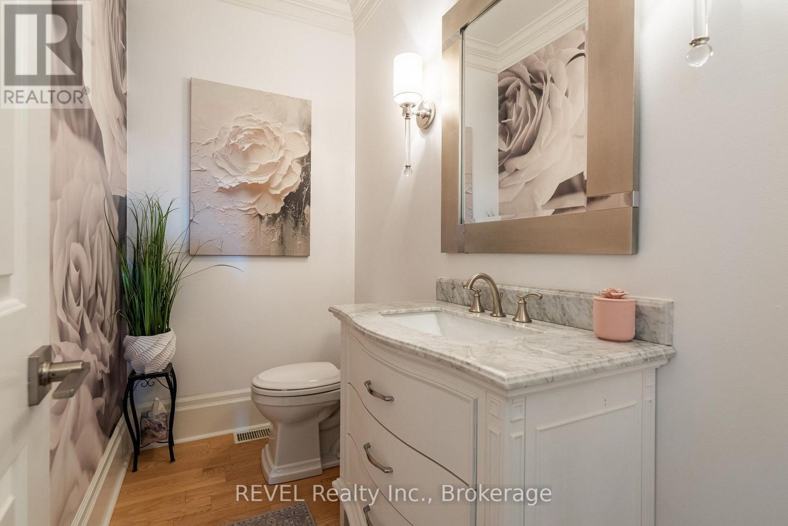 34 LORIMER STREET - 21