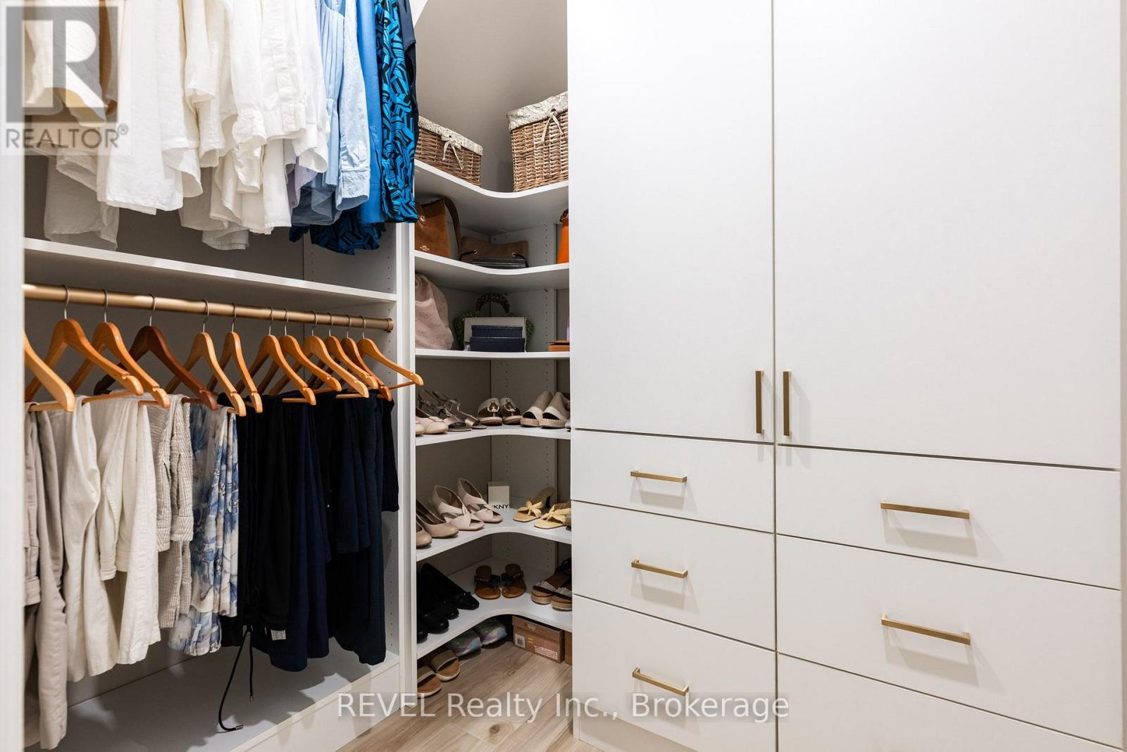 34 LORIMER STREET - Image 34