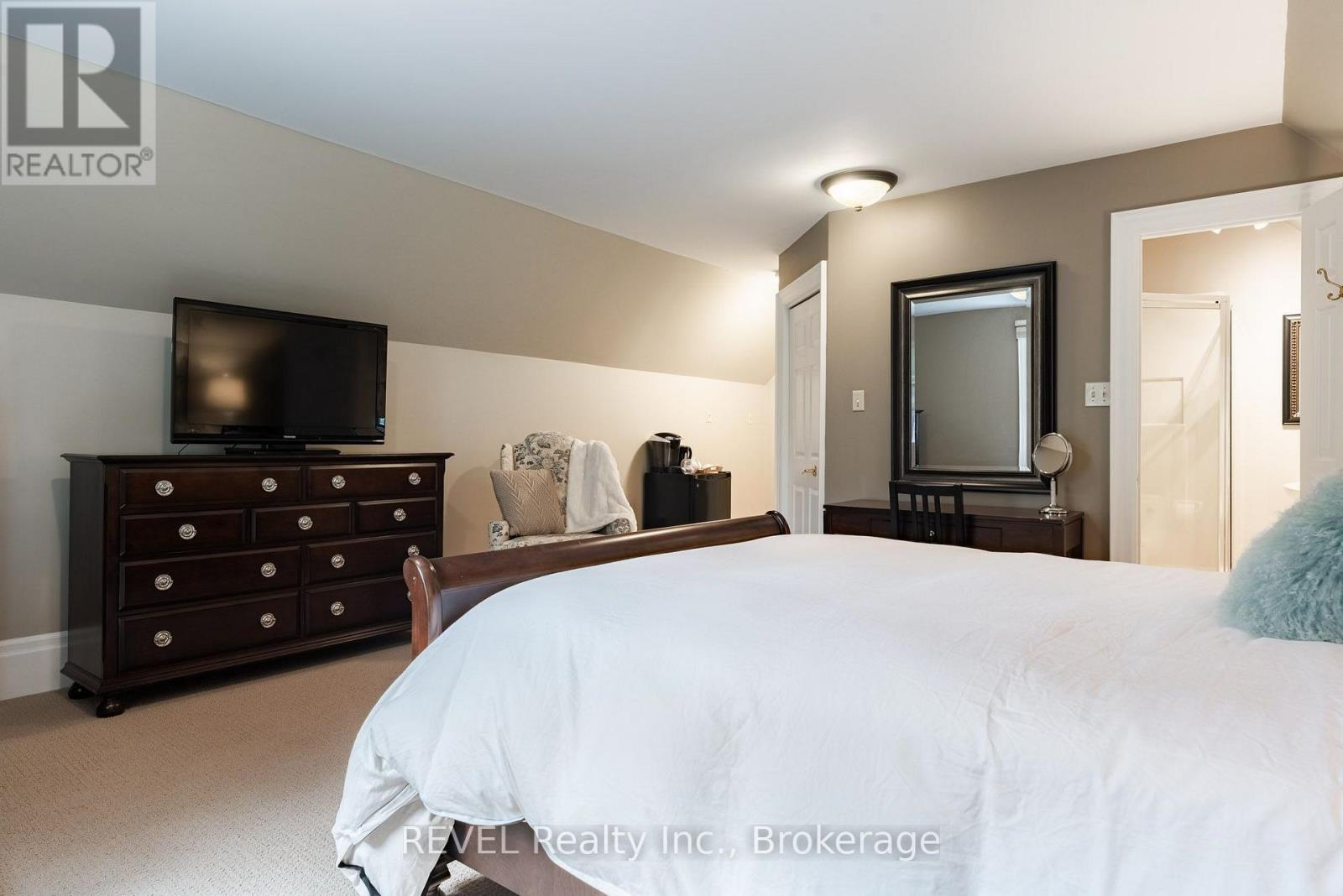 34 LORIMER STREET - Image 36