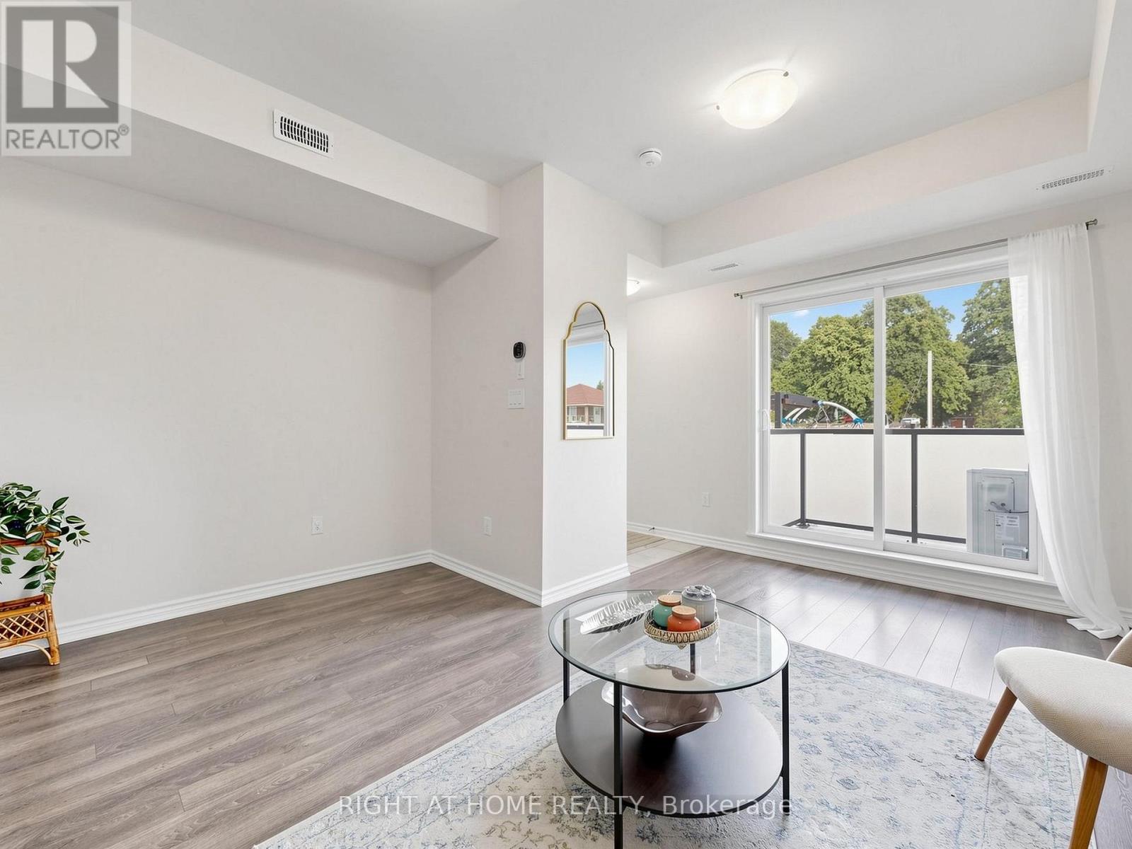 #129 1081 DANFORTH ROAD - 8