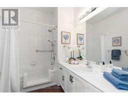 16 Kingfisher Cove Way, Markham, ON L6E1B4 Photo 22