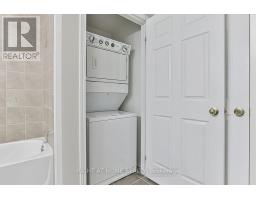 305 - 8 Maison Parc Court, Vaughan, ON L4J9K5 Photo 20