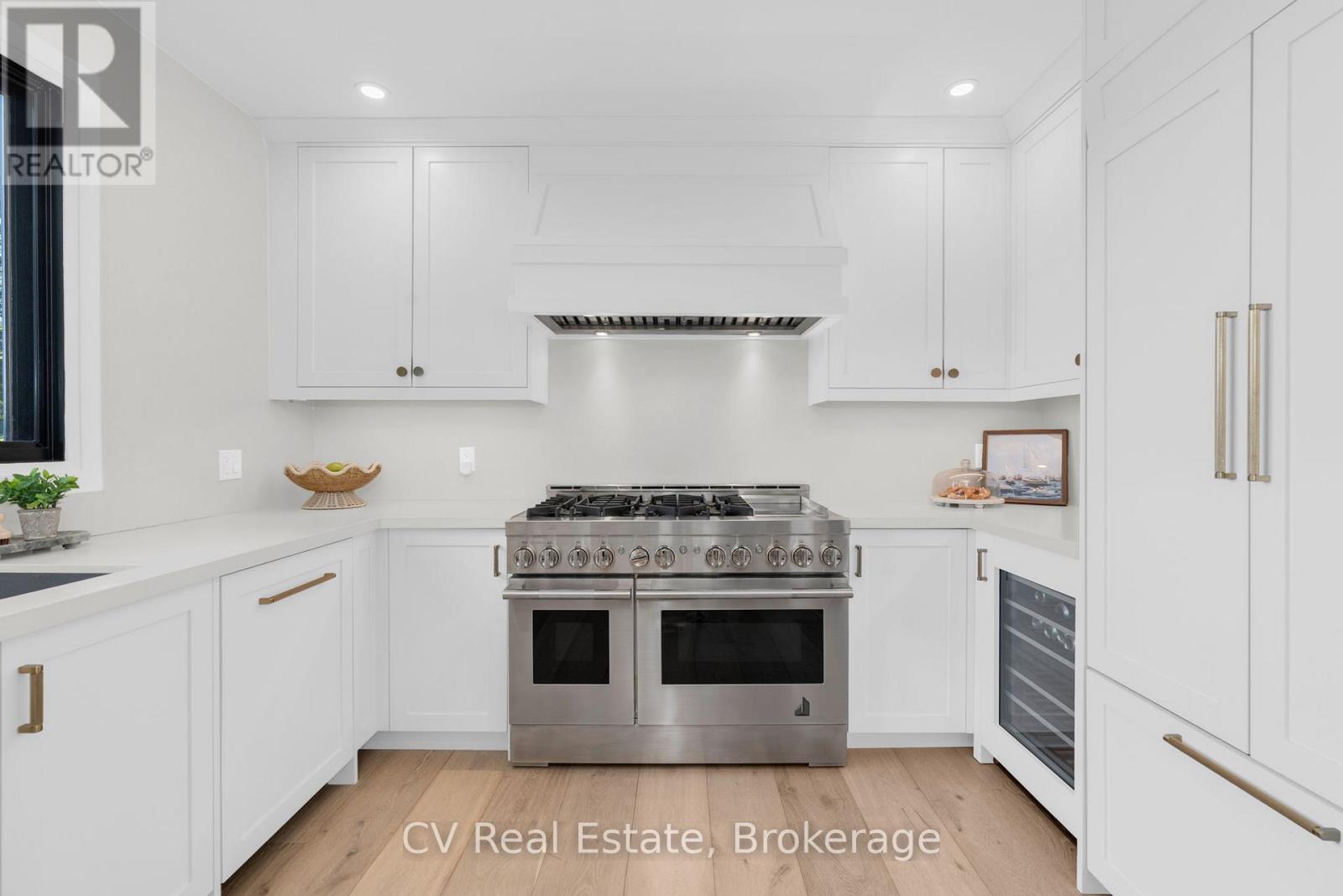 1017 WHITE PINE ROAD - Image 12