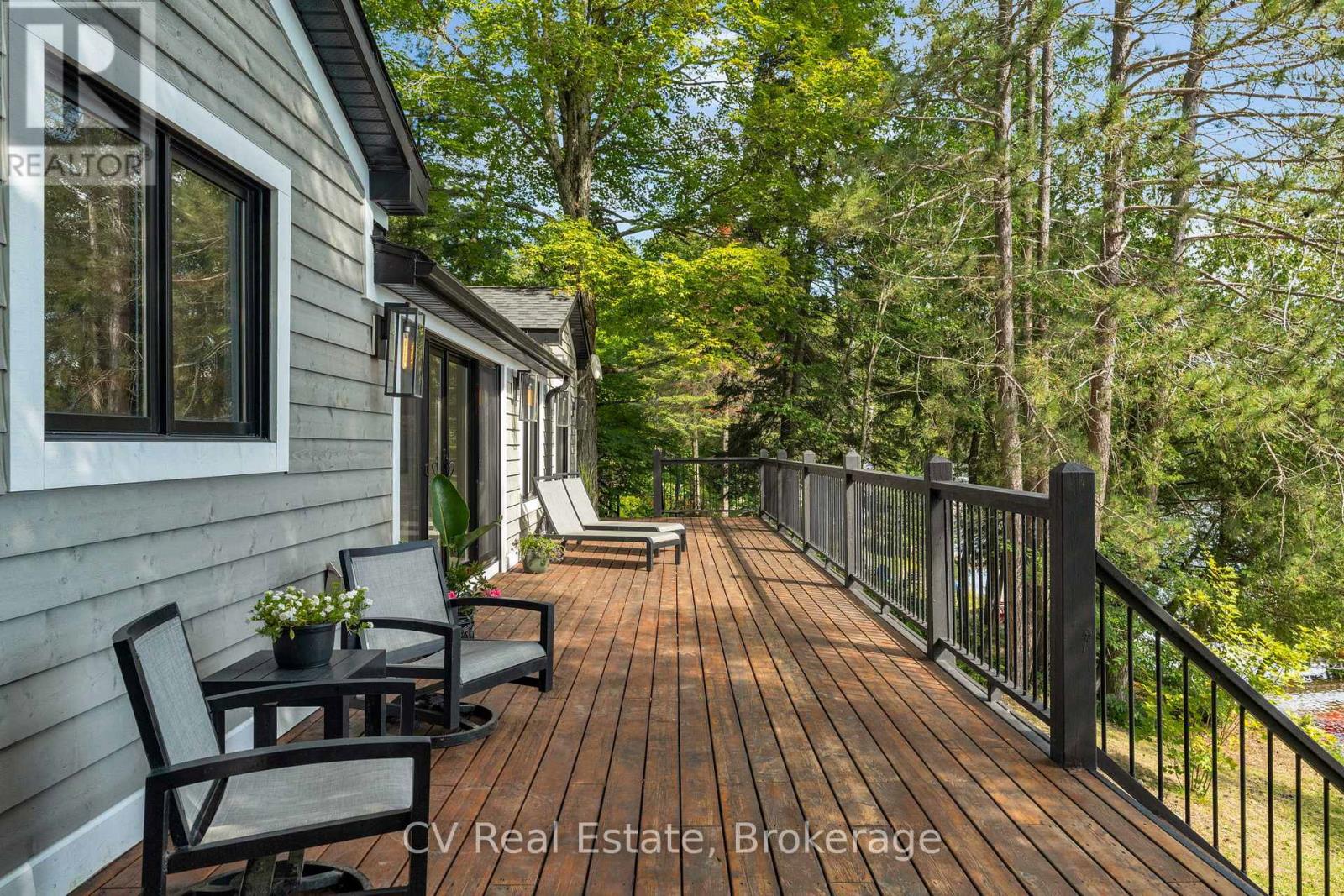 1017 WHITE PINE ROAD - Image 25