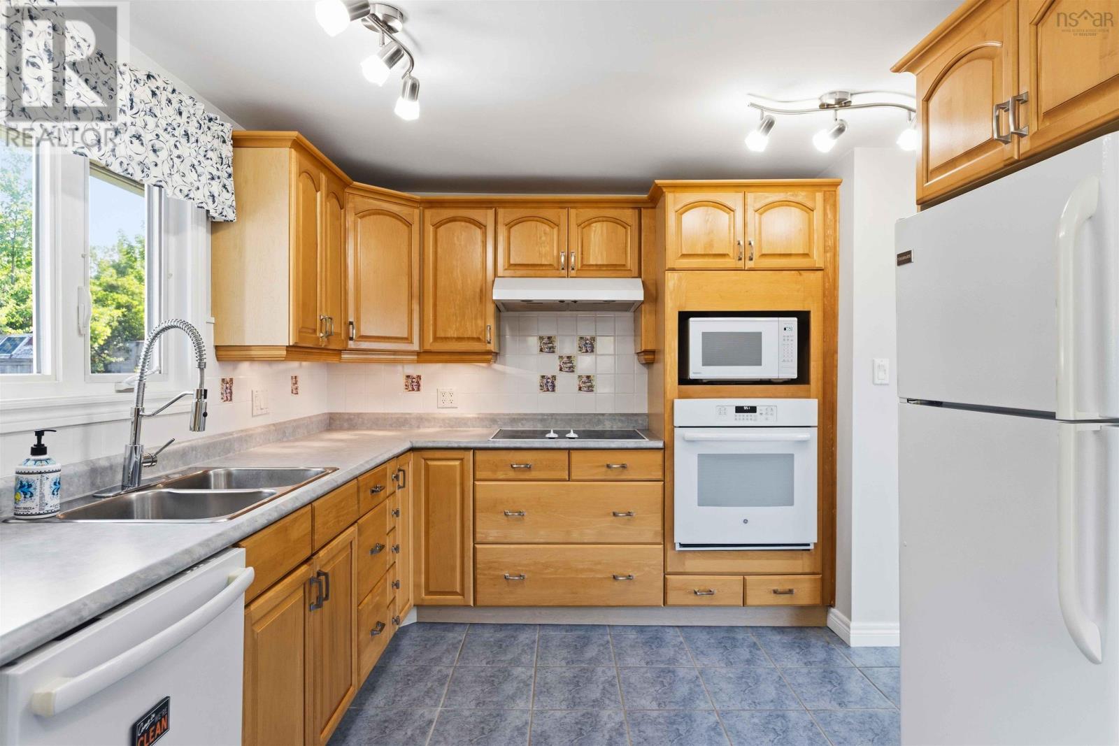 58 Riverview Lane - 8