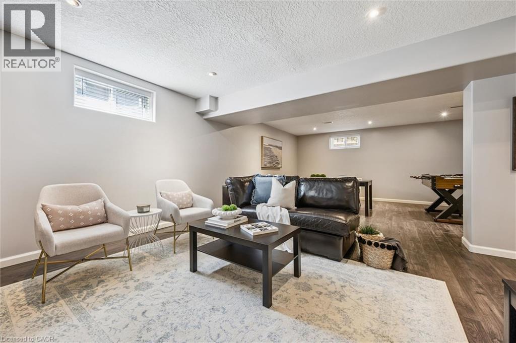 828 COPPER RIDGE Drive - Image 38