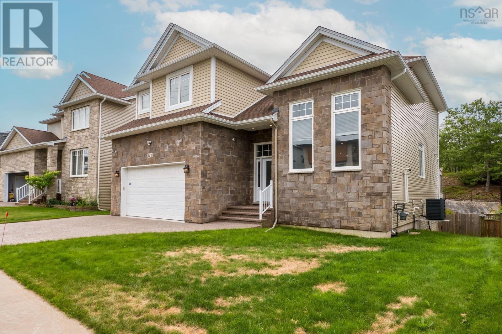 Property 2 of 39 of 382 Starboard Drive