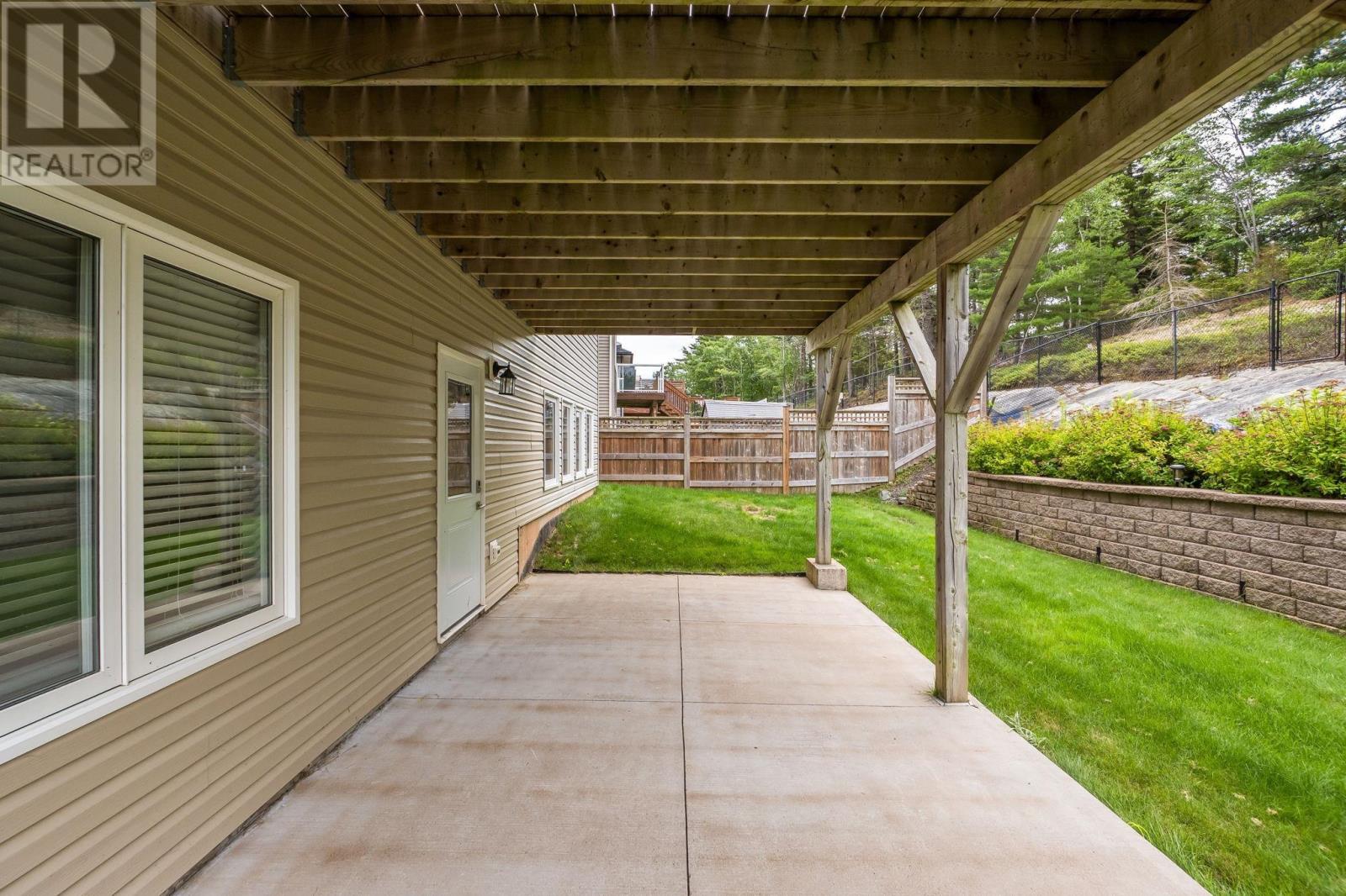 Property 33 of 39 of 382 Starboard Drive