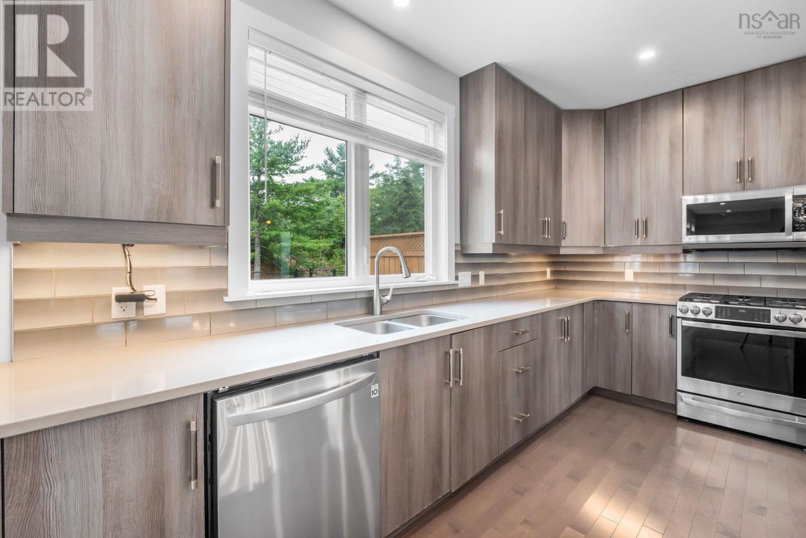 382 Starboard Drive - 6