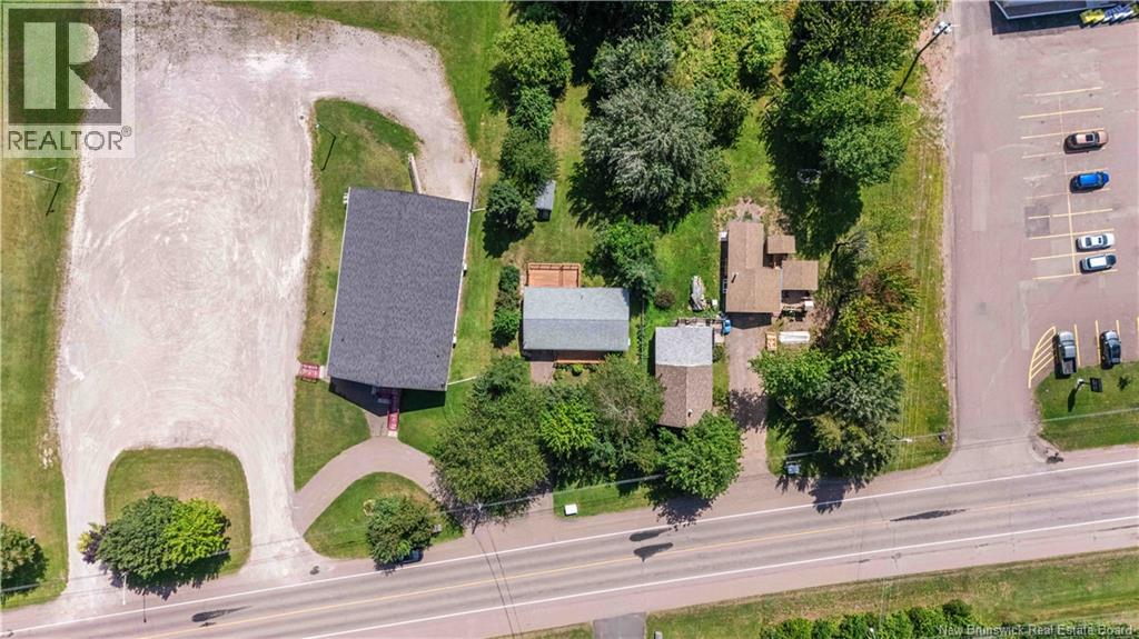 3064 Main Street - Image 4