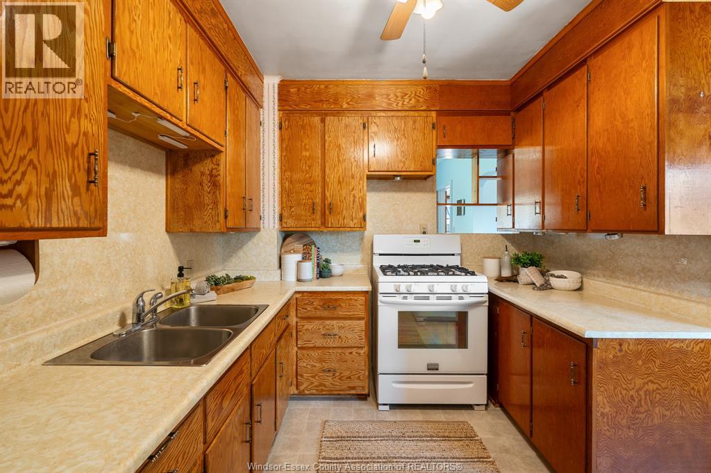 21 Melrose AVENUE - Image 15