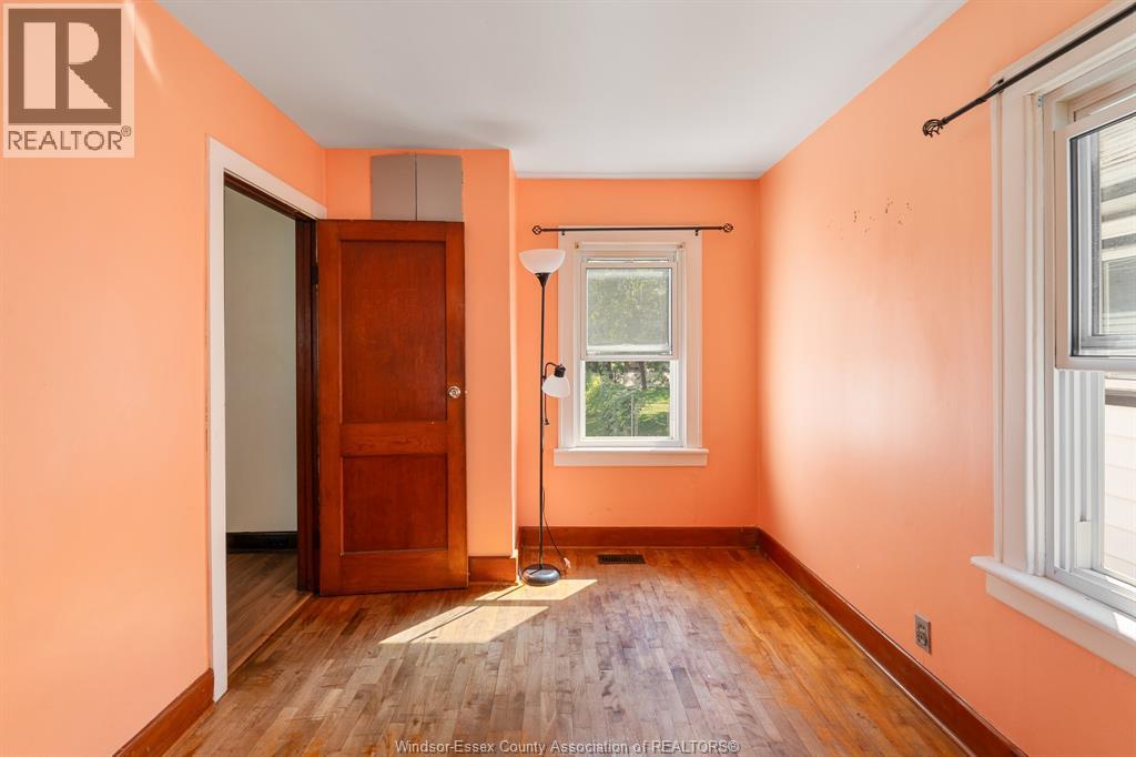 22 Melrose AVENUE - Image 13