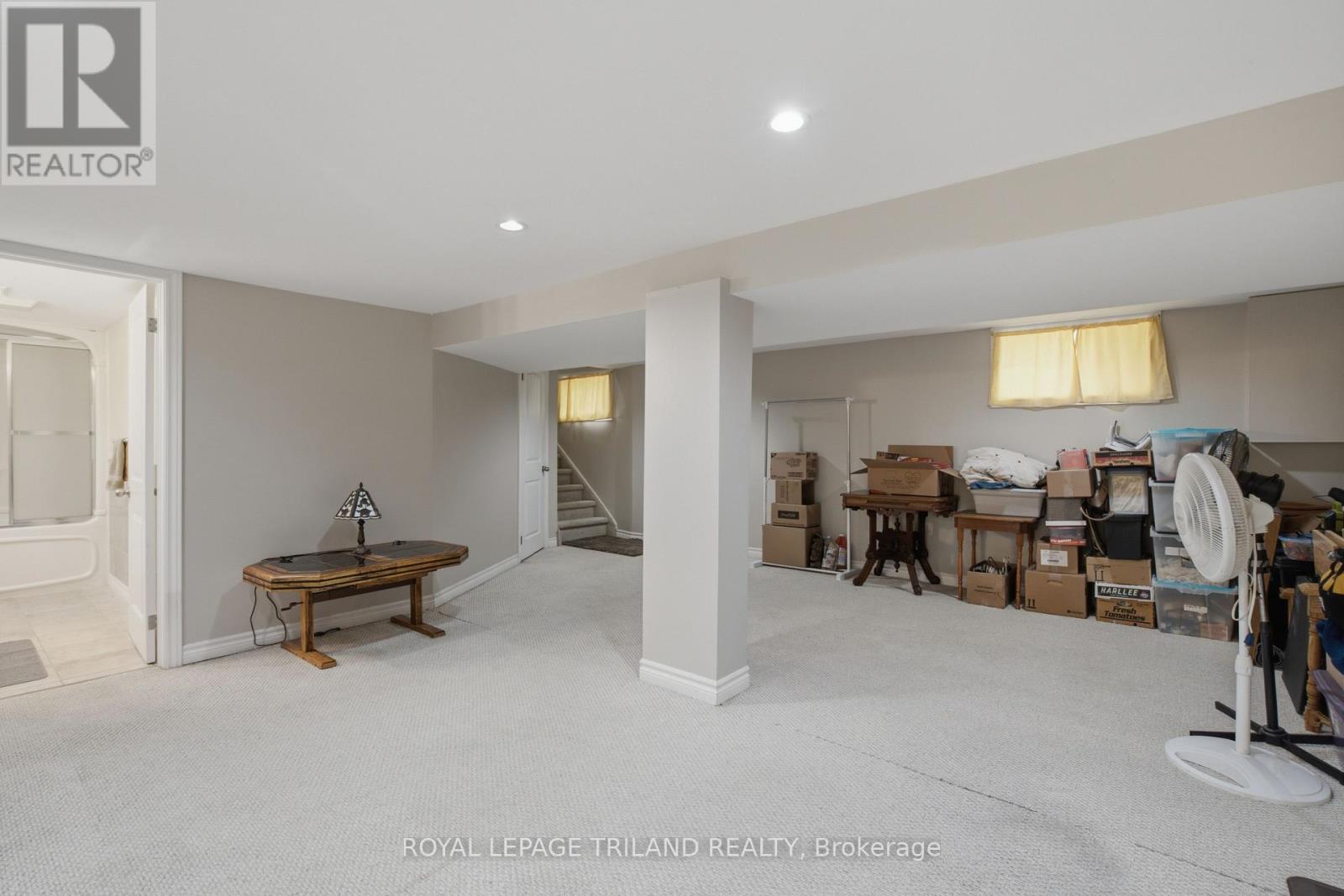 132 OAK STREET - 16