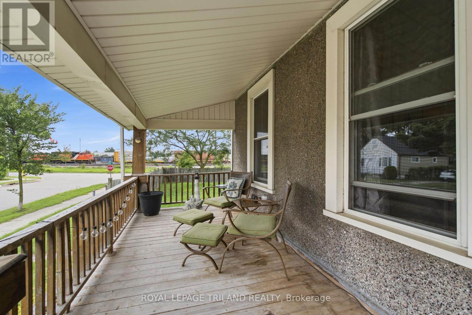 132 OAK STREET - 2