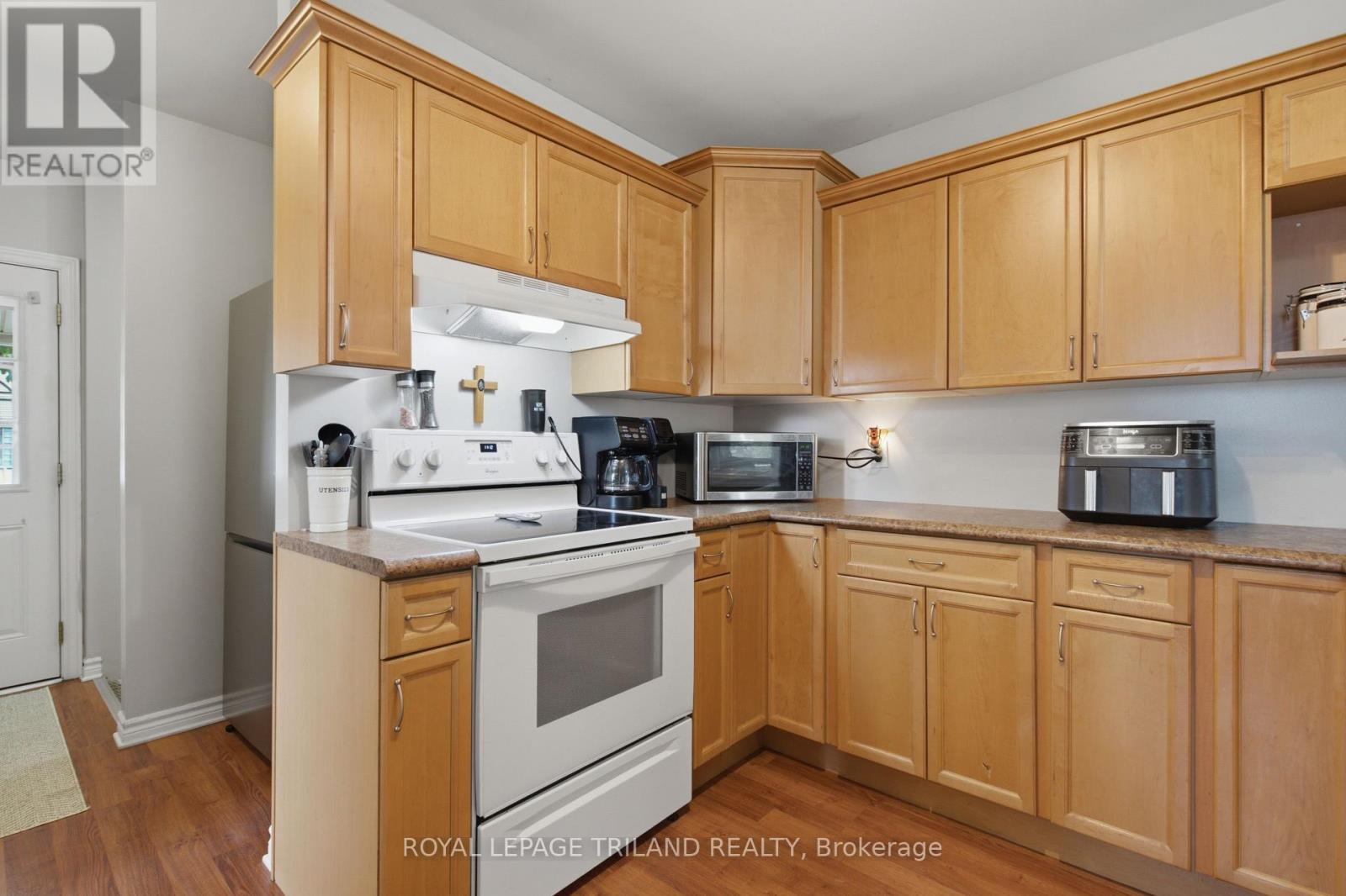 132 OAK STREET - 7