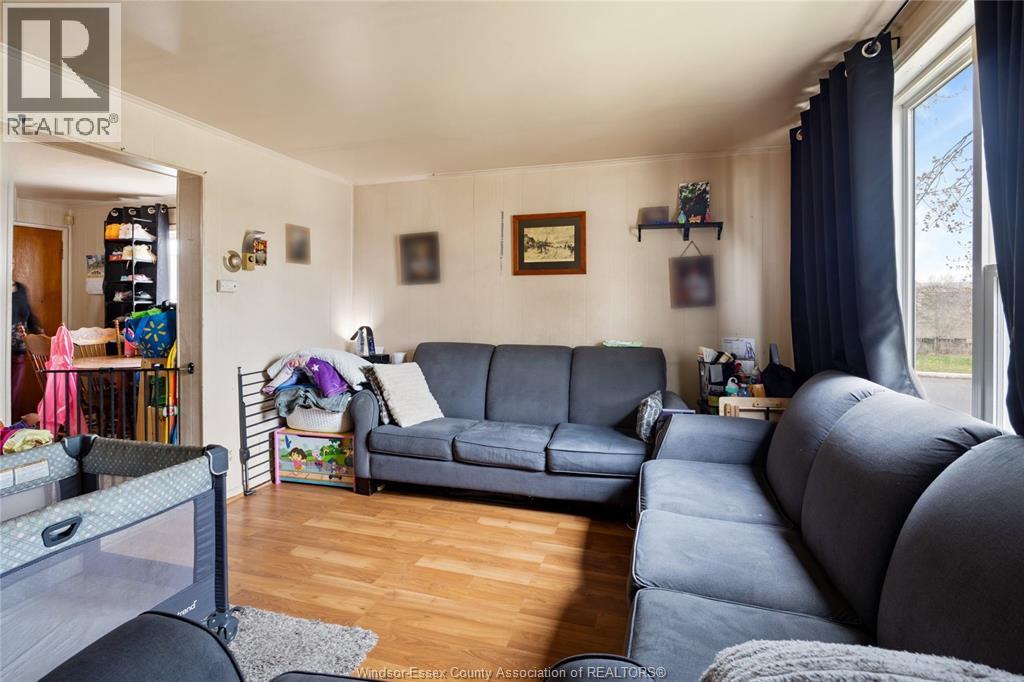 1361 ALBERT - 18