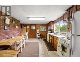Kitchen - 40630 Shore Road, Brock, ON L0K1A0 Photo 7
