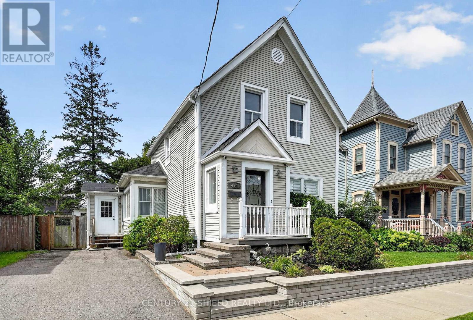 430 SYDNEY STREET - 1