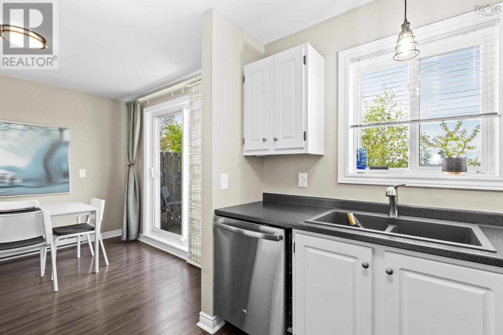 Property 13 of 32 of 38 3356 Ashton Lane