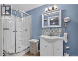 17 Zoel Street, Dieppe, NB E1A0E5 Photo 32