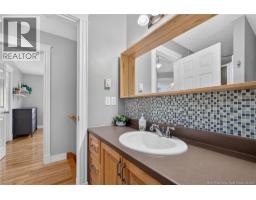17 Zoel Street, Dieppe, NB E1A0E5 Photo 21