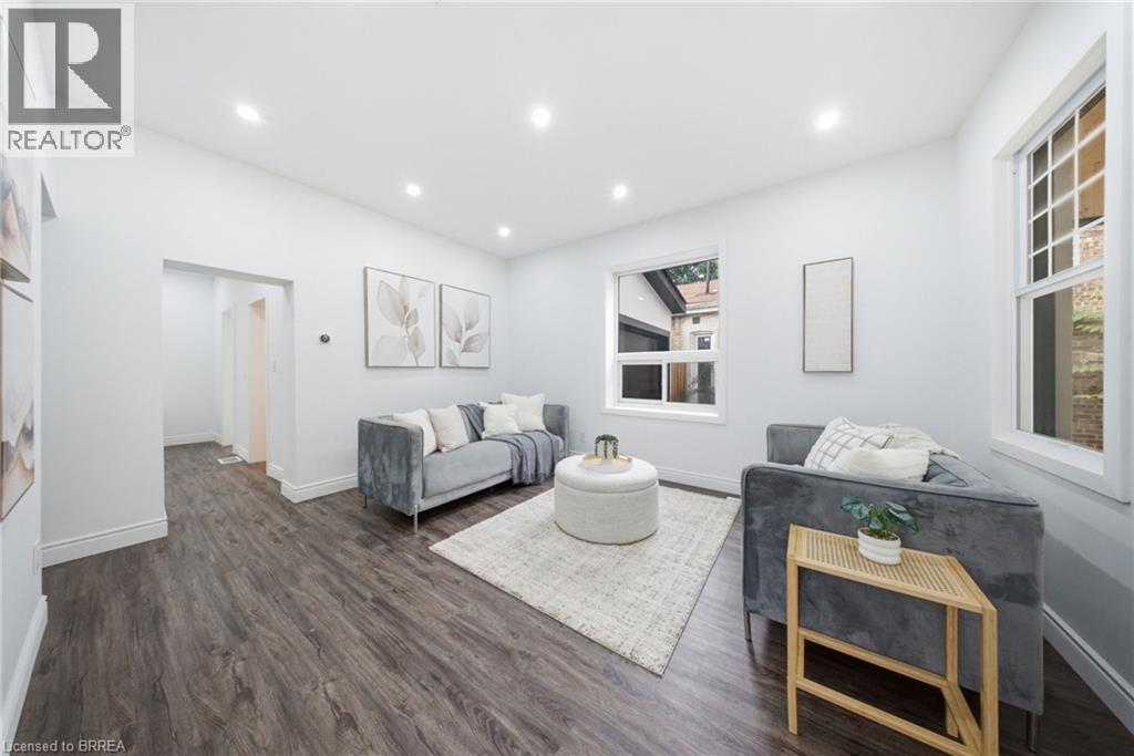 42 PEEL Street - Image 10