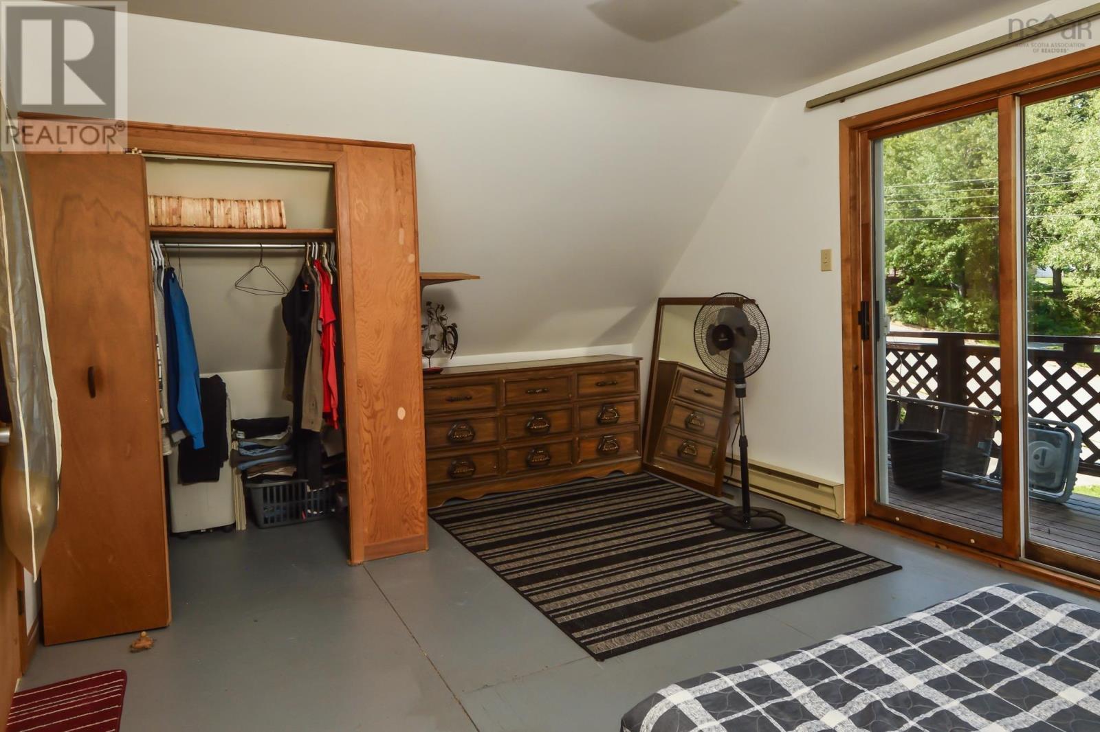 27 Riverview Drive - 16