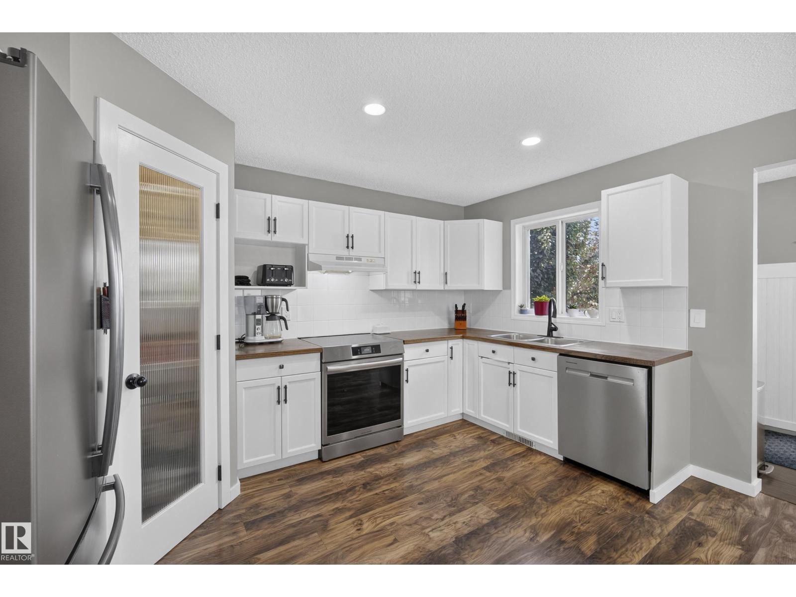 380 BOTHWELL DR - 10
